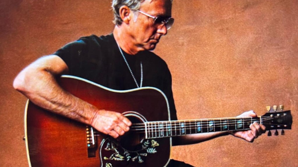 Steve Cradock Tour Shot