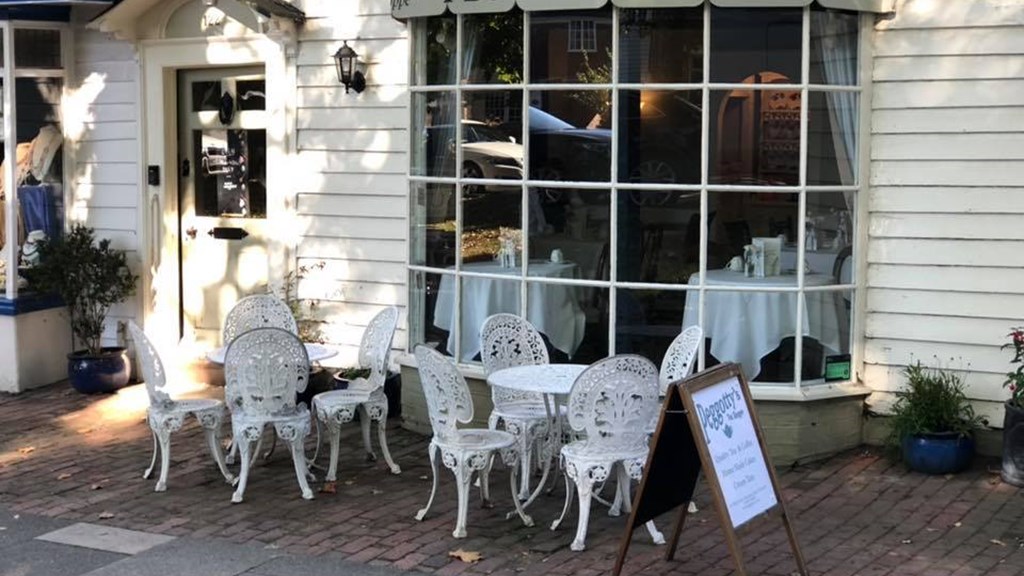 Peggottys Teashop 1 (c).jpg