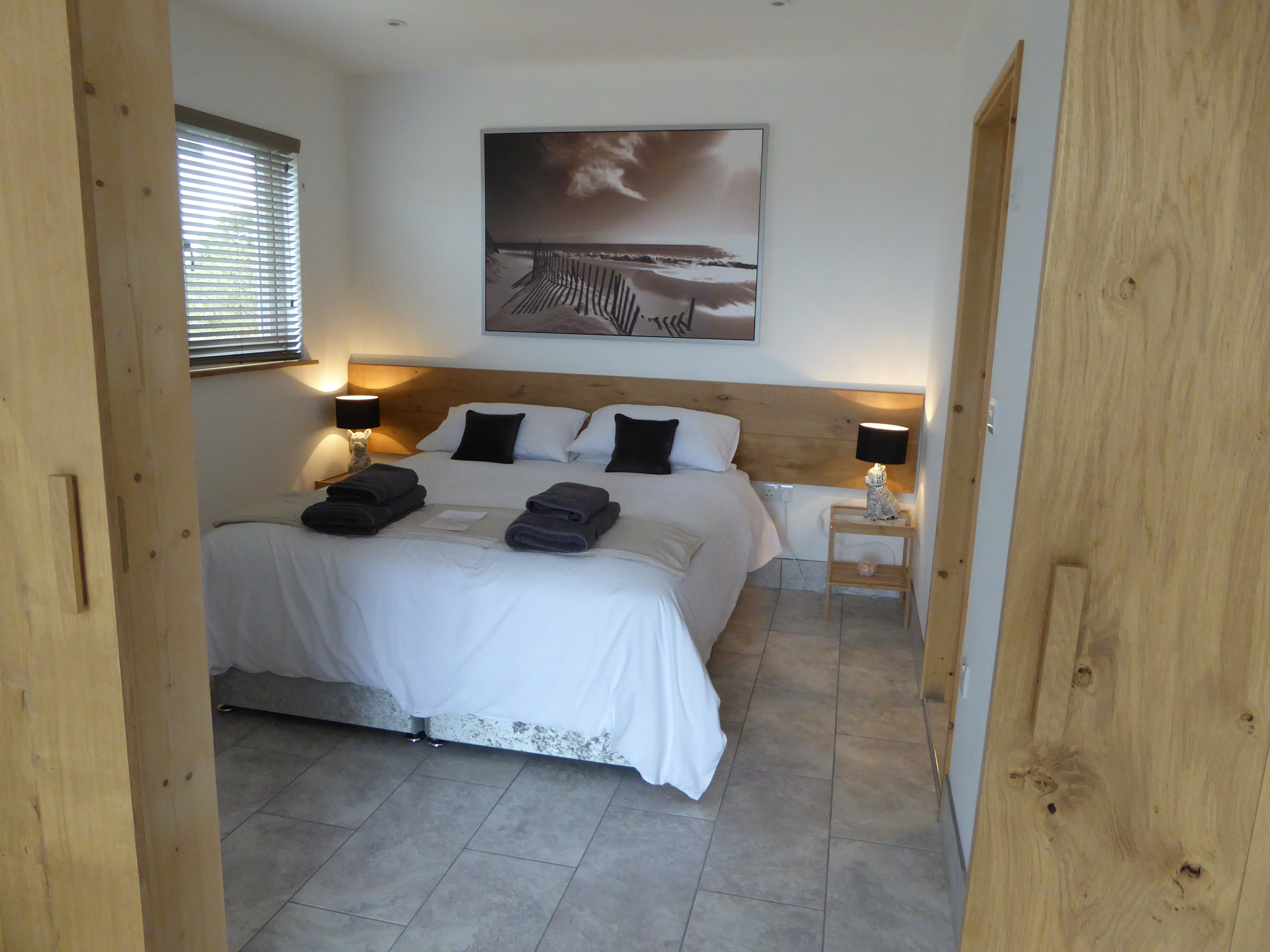 Coastal Cabins Bedroom (Feb2022)